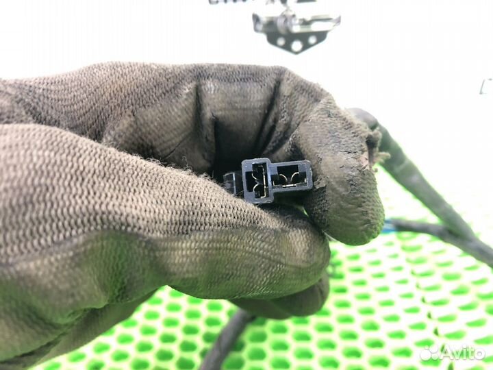 Электропроводка (коса) двери багажника