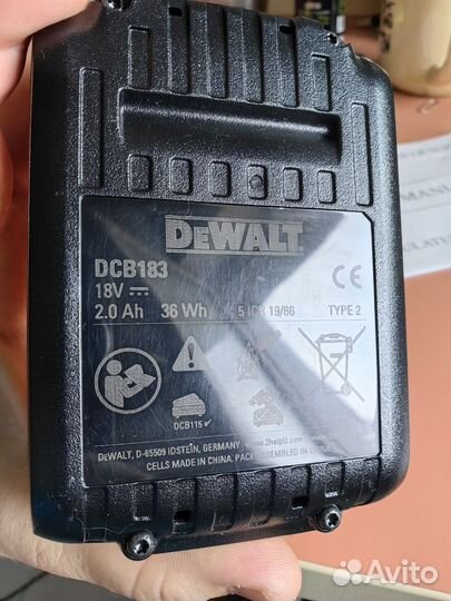 Аккумулятор DeWalt 18v 2ah