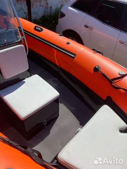 Ева коврик в лодку