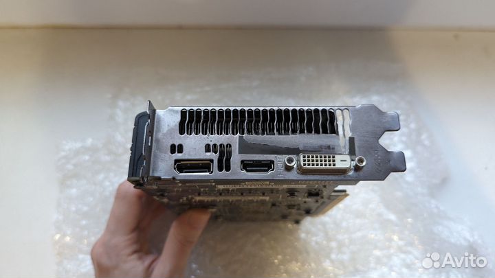 Видеокарта AMD Radeon RX 570 sapphire 4 gb
