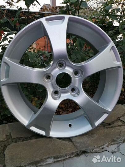 Отверстие под ступицу 67.1