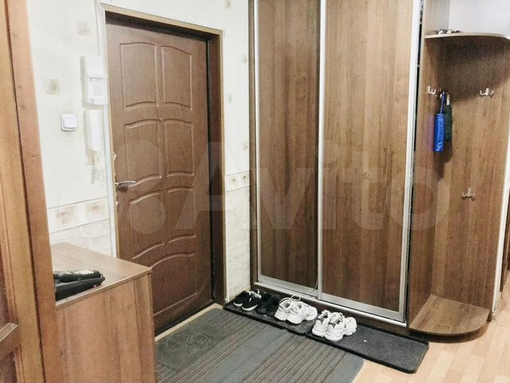 4-к. квартира, 76,4 м², 1/9 эт.