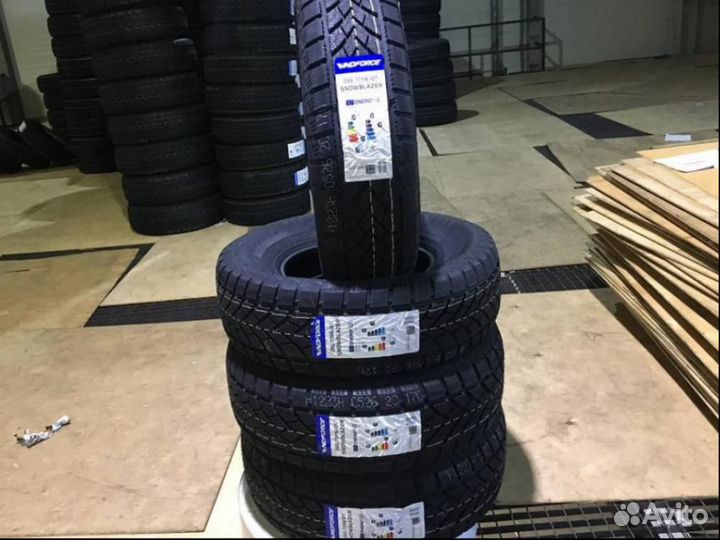 Windforce Snowblazer 265/70 R16 112T