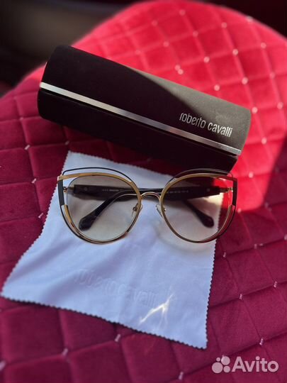 Солнцезащитные очки женские roberto cavalli