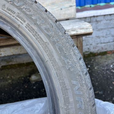 Авторос Rolling Stone 245/45 R19