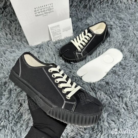 Maison margiela tabi ribbed front sole black 37-45
