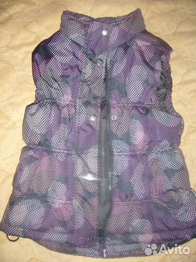 Жилет утепленный на девочку