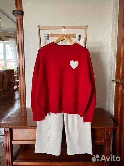 Свитер с сердцем 12 storeez