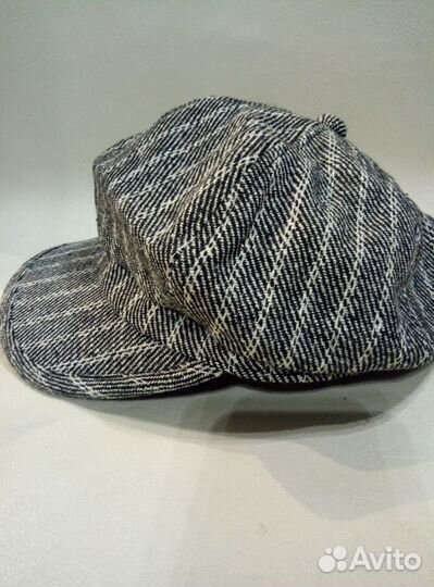 Кепка классическая серая