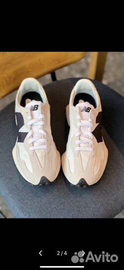 New Balance 327