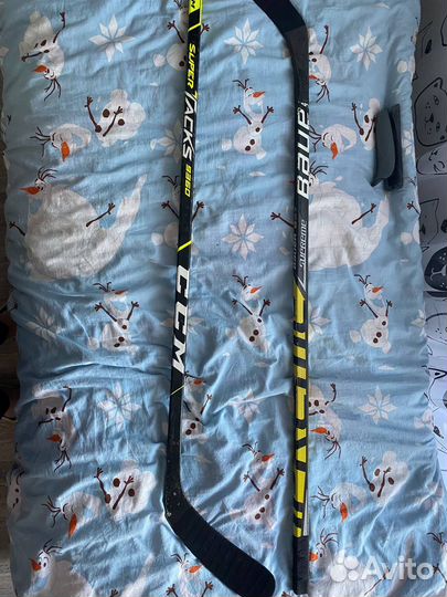 Клюшка хоккейная