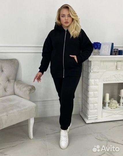 Спортивный костюм женский теплый