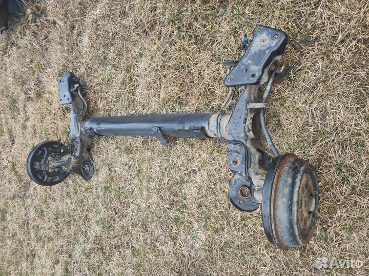 Балка задняя Peugeot 207