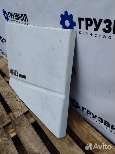 Крышка инструментального ящика левая Volvo FH4