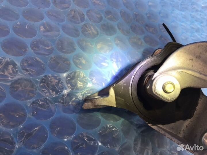 Подушка двигателя левая Honda Civic Si FG4 K24Z7