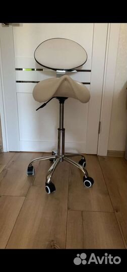 Компьютерное ортопедическое кресло