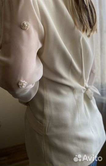 Винтажная блузка необычного фасона 46-48