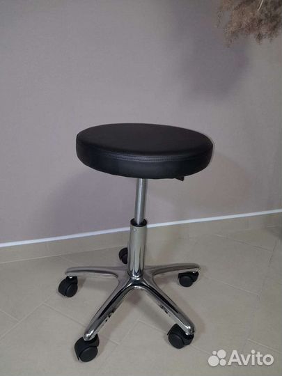 Стул для мастера