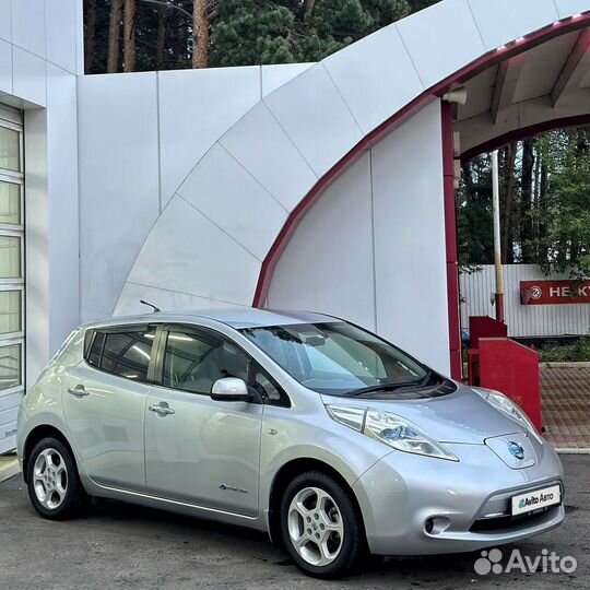 Nissan Leaf 109 л.с. AT, 2011, 120 000 км