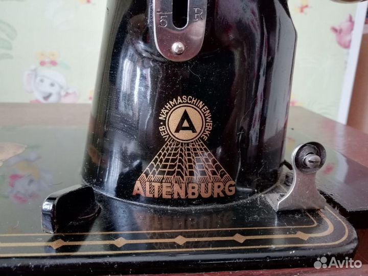 Швейная машина altenburg