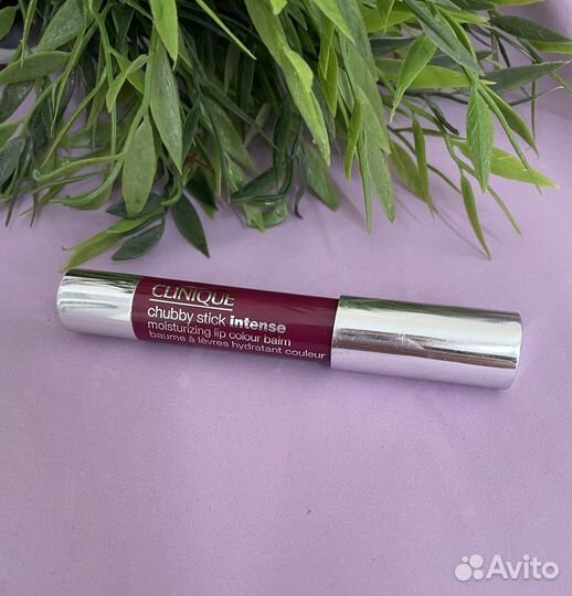 Clinique Увлажняющий бальзам для губ Chubby Stick