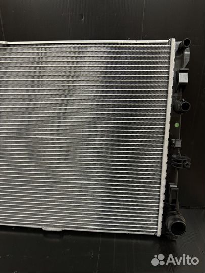 Радиатор охлаждения Mercedes W213 W205 W253