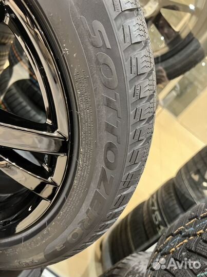R16 Pirelli Winter Sottozero 3 205/55, PCD 5x120 DIA 66.5