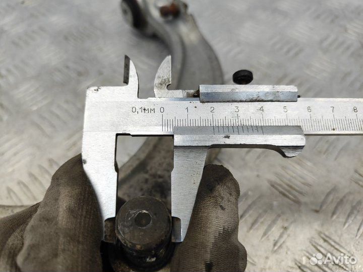 Рычаг передний верхний левый Bmw X5 F15 3.0