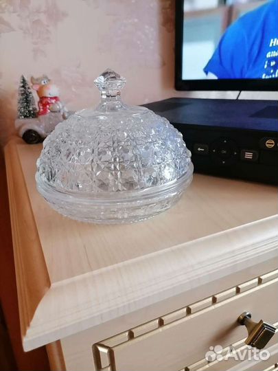 Хрустальная ваза