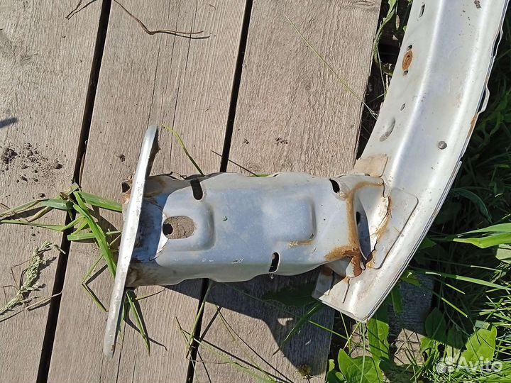 Ford Focus 2 2005-2011 Усилитель переднего бампера