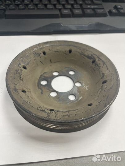 Шкив гур 058145255C Audi A4 B5