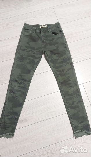 Джинсы хаки