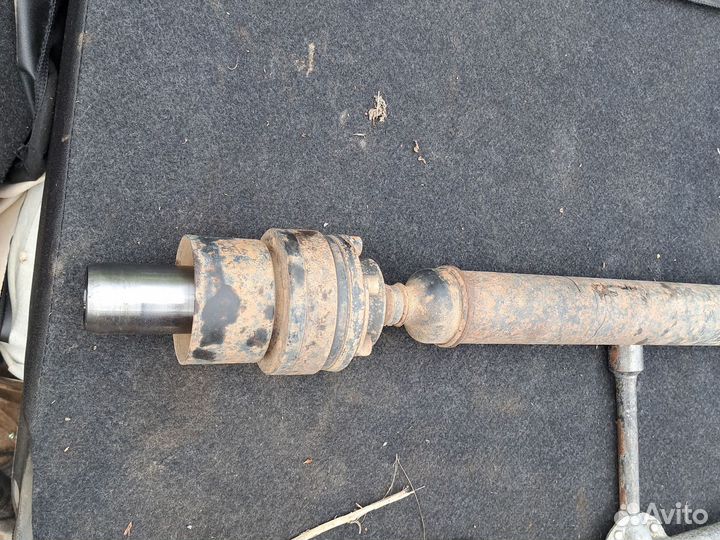 Кардан передний Сузуки Гранд Витара дорестайлинг