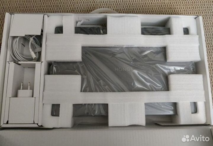 Honor magicbook x16