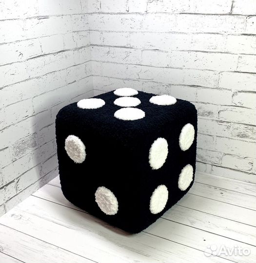 Игровые кубики - кости