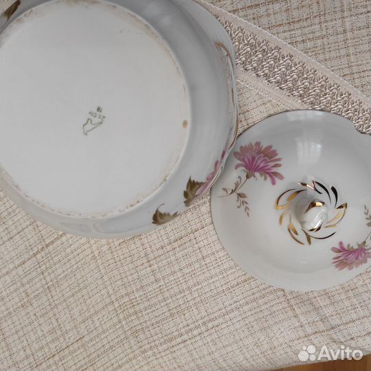 Фарфор. Супница Дулево астры