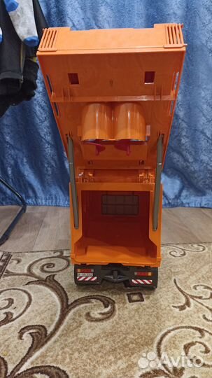 Мусоровоз Bruder Man