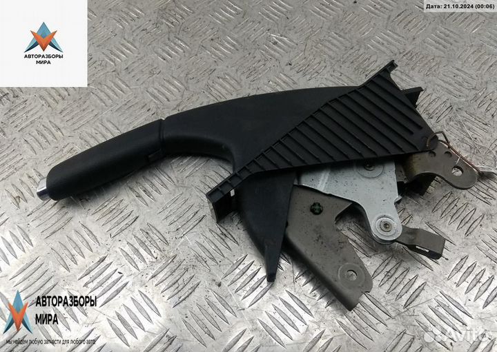 Рычаг ручного тормоза (ручника) Mercedes-Benz