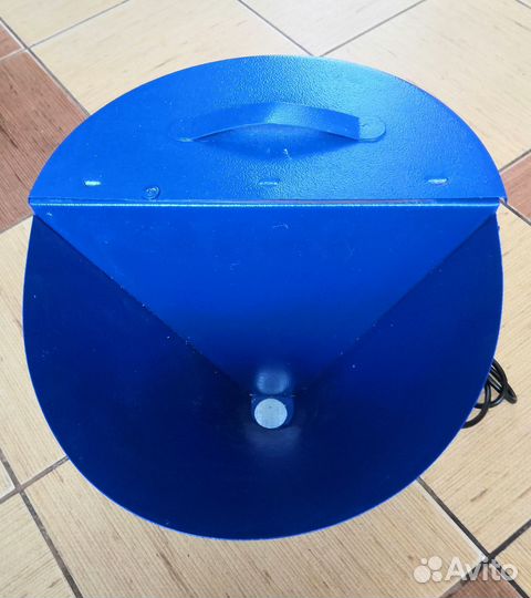 Бытовой измельчитель зерна