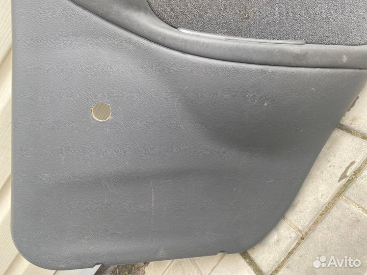 Обшивка двери задняя правая Chevrolet Lanos седан