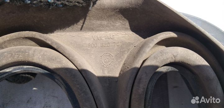 Уплотнитель трубок печки Volkswagen Golf 5