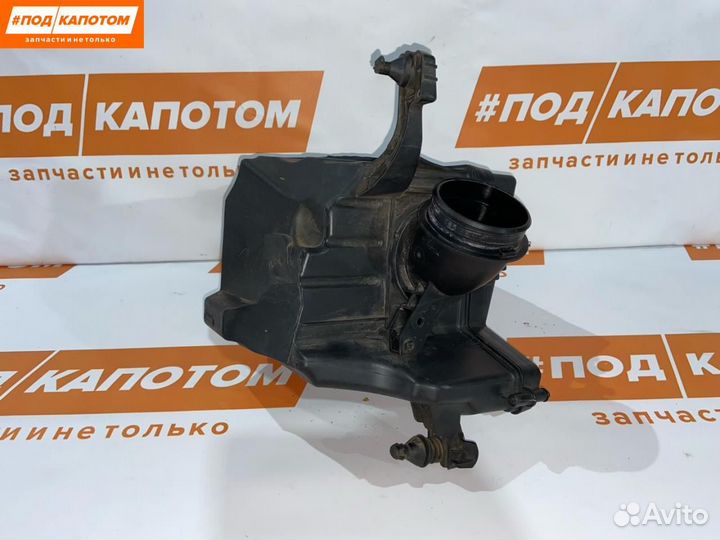 Корпус воздушногo фильтра Ford Kuga 2 2013 1848221