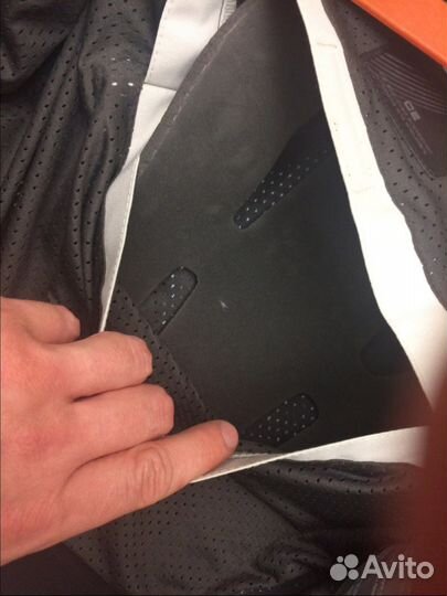 Мотокуртка женская