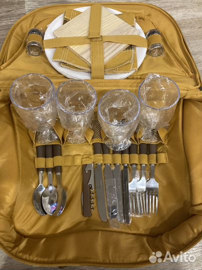 Походный набор посуды для пикника