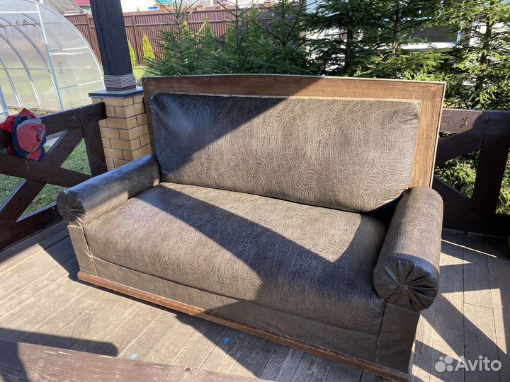 Сталинский диван