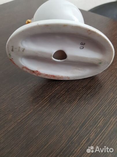 Фарфор. Самовар с чайником и чашками