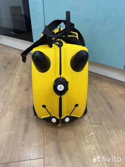 Детский чемодан trunki