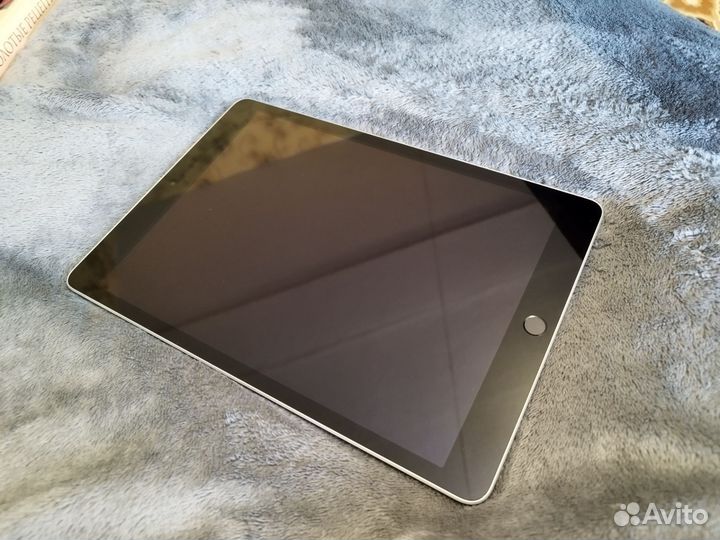 iPad 9th Generation Silver 64GB Wi-Fi