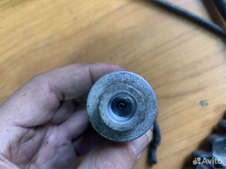 Датчик хладагента(кондиционера) Audi A4 B8 Q5