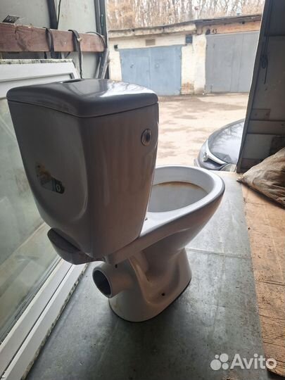 Унитаз с бачком бу